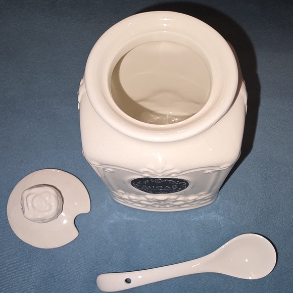 THL Classic French Chic Porcelain Rose Top White Sugar Bowl Farmhouse - Picture 3 of 8